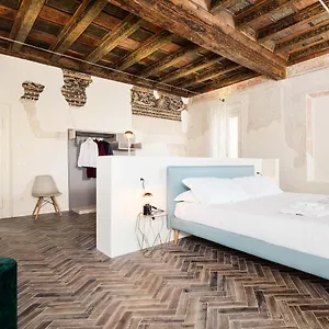 Residenza Giulio Pensión