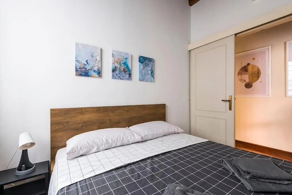 Vista Sulla Basilica Apartment Mantova 0*,  Italy